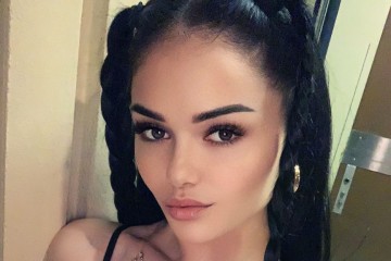 Mia